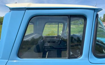 Chevrolet-Apache-1960-Blue-Silver-40