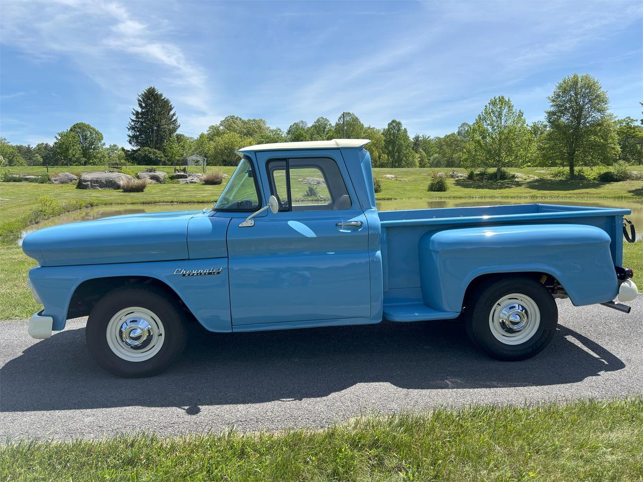 Chevrolet-Apache-1960-Blue-Silver-7