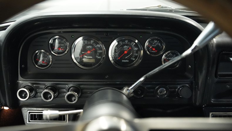 Chevrolet-Apache-1961-Smoke-Gray-Metallic-Black-12