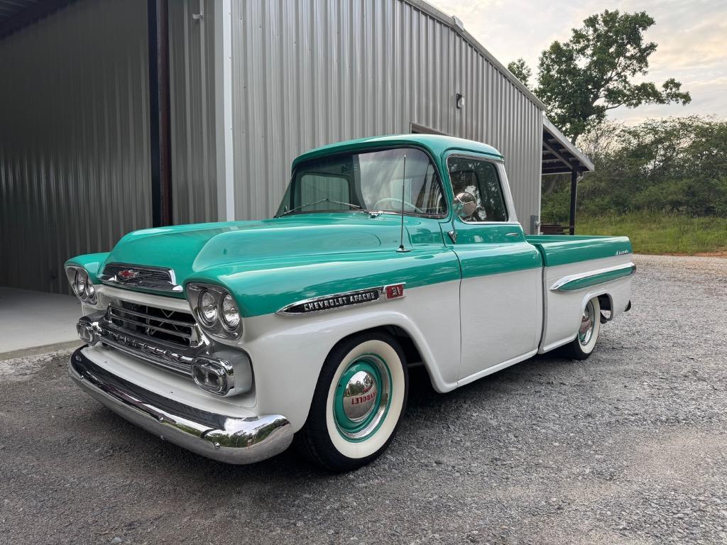 Chevrolet-Apache-Truck-tube-chassis-LS3-High-dollar-build-1959-1