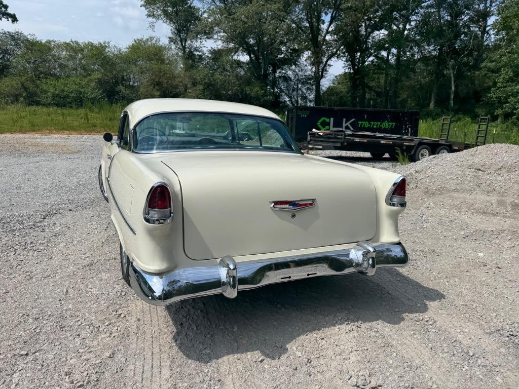 Chevrolet-Bel-Air-210-Restomod-LS3-tremec-6-spd.-Big-brakes-1955-3