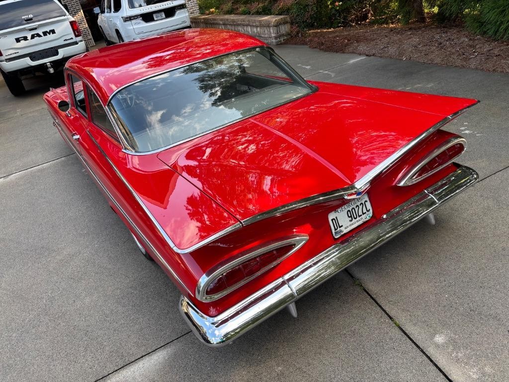 Chevrolet-Bel-Air-Resto-mod-1959-24