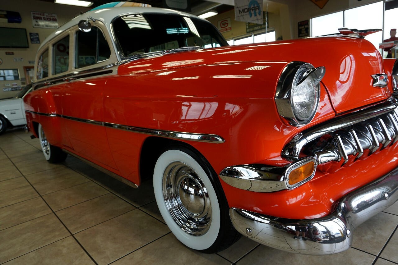 Chevrolet-Bel-Air150210-1954-Classic-Car-12