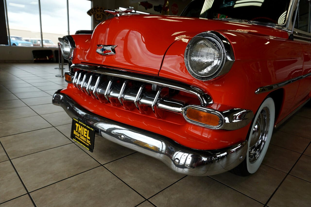 Chevrolet-Bel-Air150210-1954-Classic-Car-17
