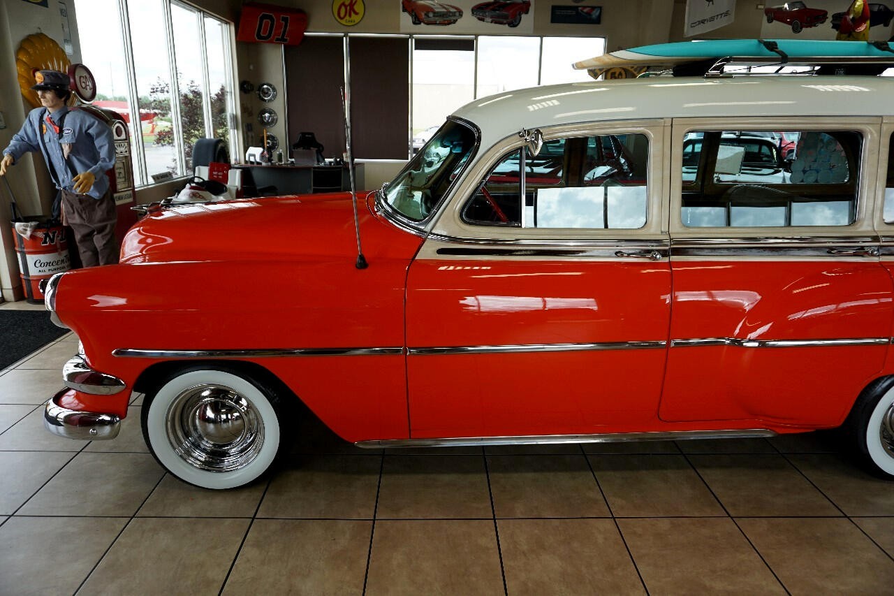 Chevrolet-Bel-Air150210-1954-Classic-Car-35