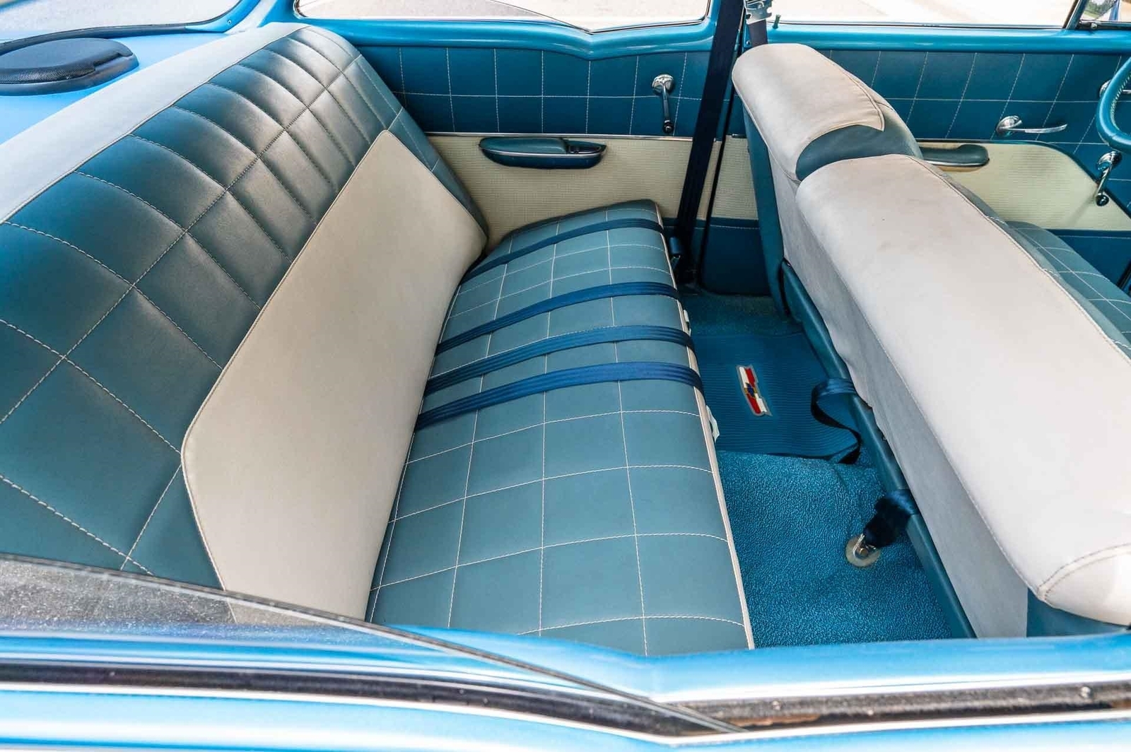 Chevrolet-Bel-Air150210-1955-2-Door-19
