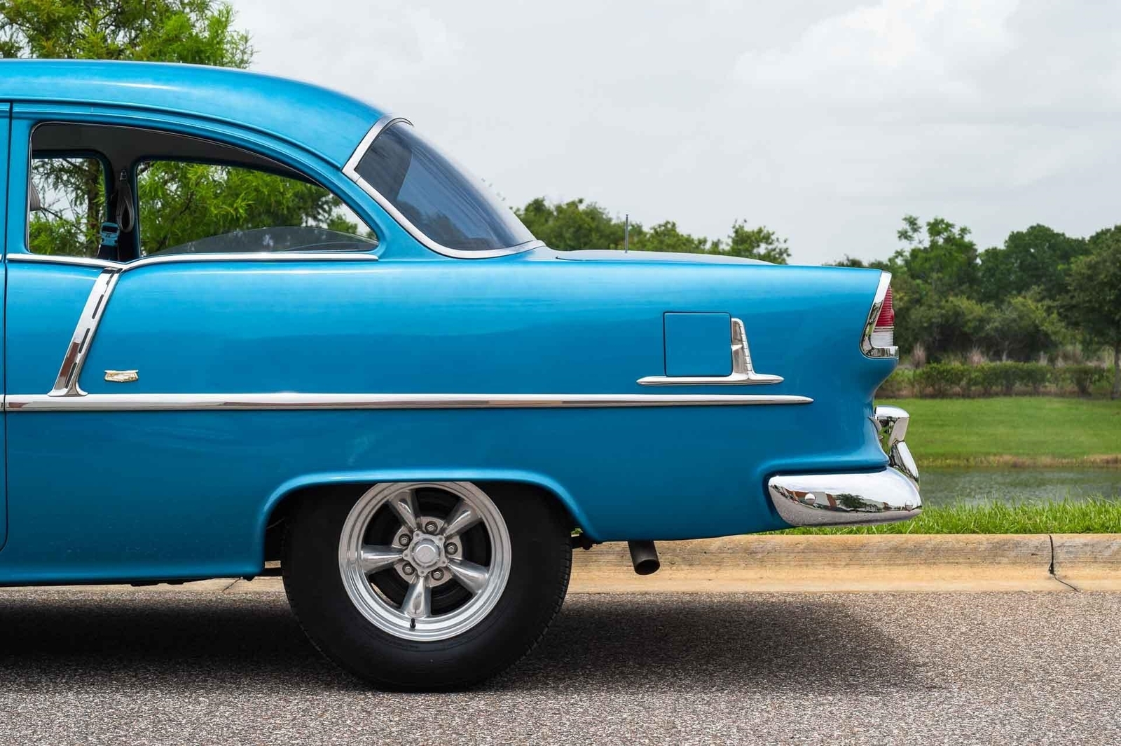 Chevrolet-Bel-Air150210-1955-2-Door-28