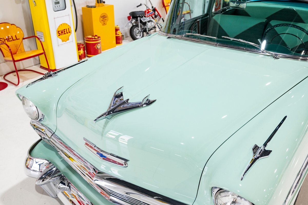 Chevrolet-Bel-Air150210-1956-Sedan-30