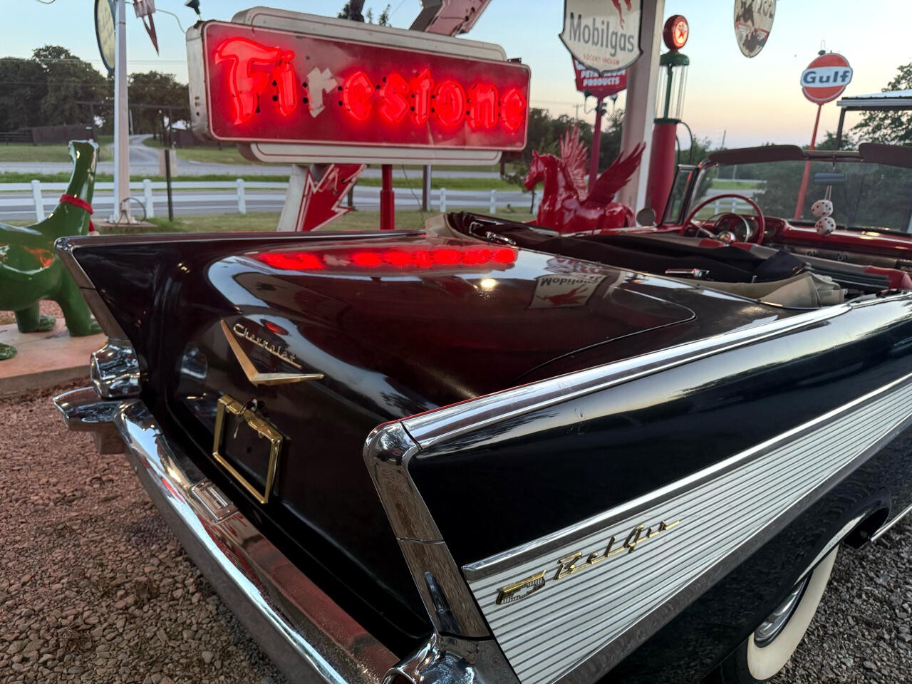 Chevrolet-Bel-Air150210-1957-American-Muscle-Car-38