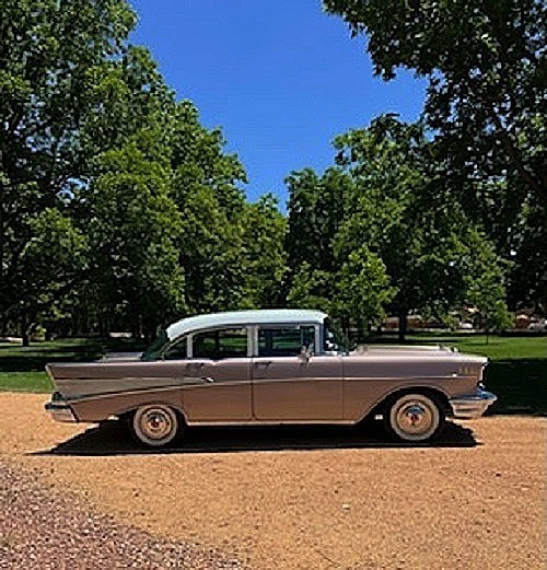 Chevrolet Bel Air/150/210 1957 Sedan