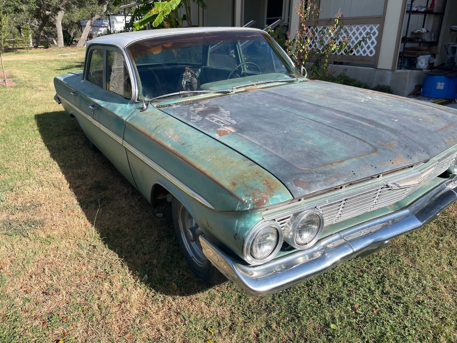 Chevrolet-Bel-Air150210-1961-Sedan-1