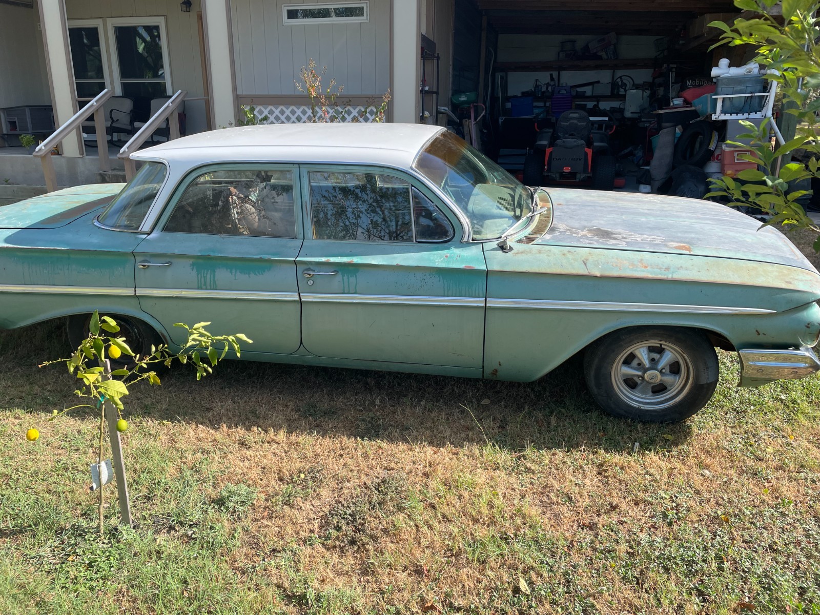 Chevrolet-Bel-Air150210-1961-Sedan-2