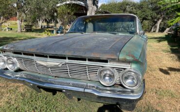 Chevrolet-Bel-Air150210-1961-Sedan