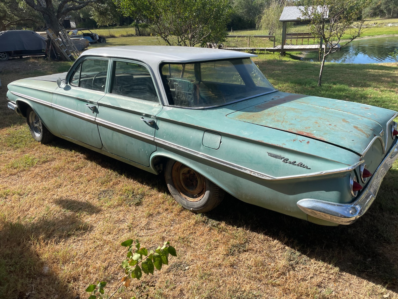 Chevrolet-Bel-Air150210-1961-Sedan-5