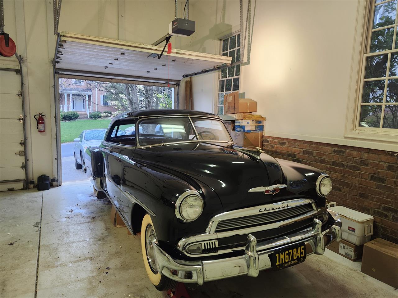 Chevrolet-Bel-air-1951-Black-BurgundyTan-1