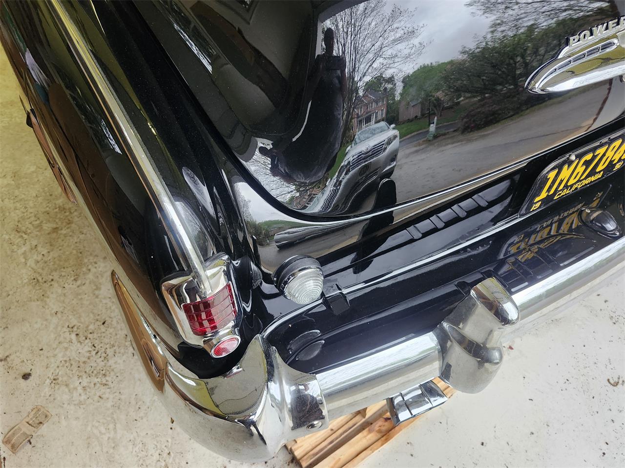 Chevrolet-Bel-air-1951-Black-BurgundyTan-16