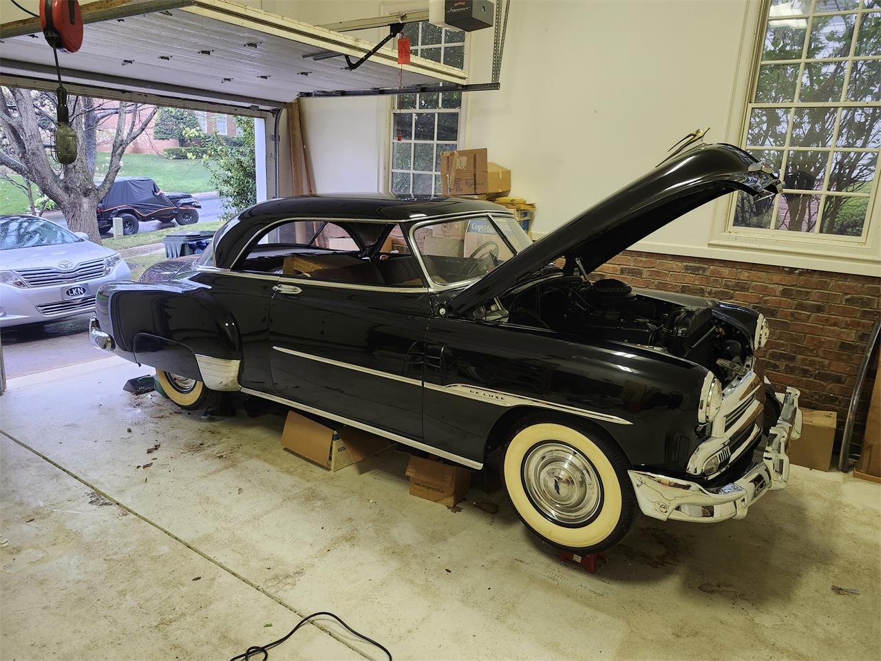 Chevrolet-Bel-air-1951-Black-BurgundyTan-17