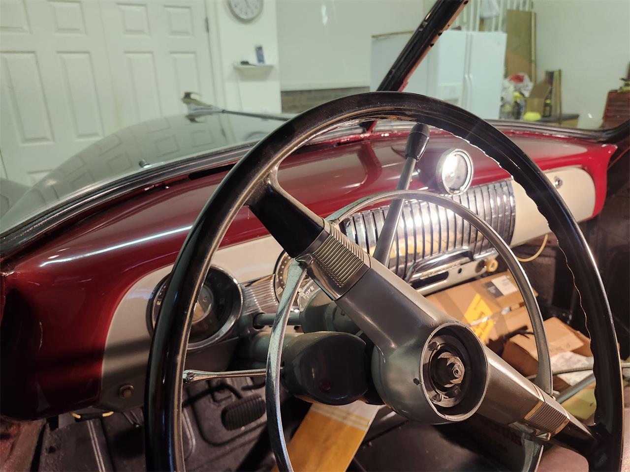 Chevrolet-Bel-air-1951-Black-BurgundyTan-26