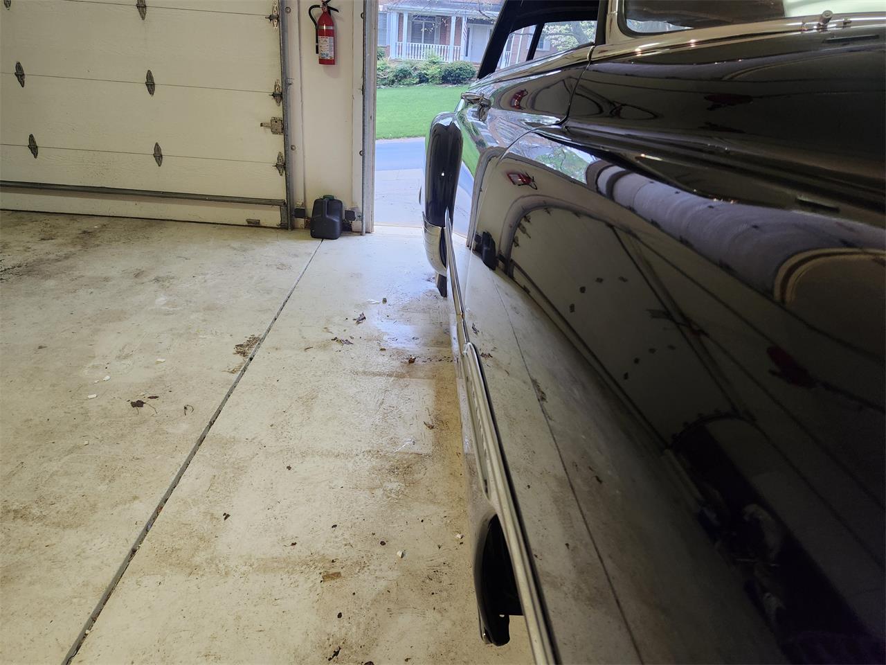 Chevrolet-Bel-air-1951-Black-BurgundyTan-6