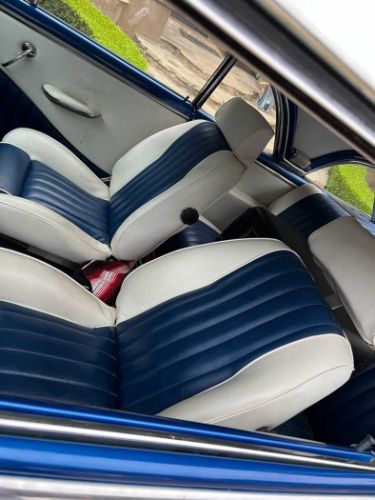 Chevrolet-Bel-air-1952-BlueWhite-top-BlueWhite-1