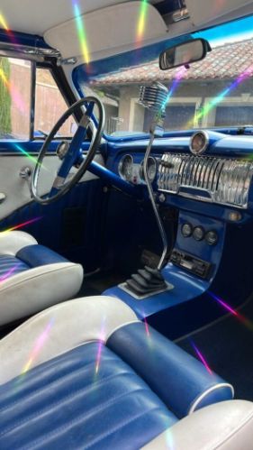 Chevrolet-Bel-air-1952-BlueWhite-top-BlueWhite-2