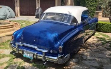Chevrolet-Bel-air-1952-BlueWhite-top-BlueWhite-4