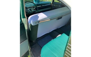 Chevrolet-Bel-air-1953-Cream-over-Green-Green-amp-Tan-2