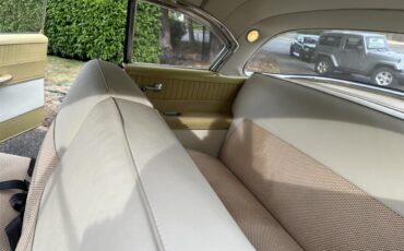 Chevrolet-Bel-air-1953-SungoldIndia-Ivory-Yellow-Beige-Vinal-13