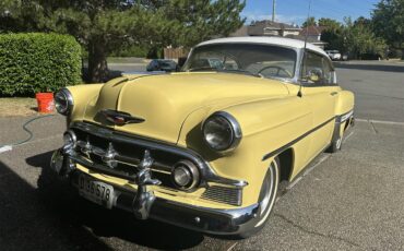 Chevrolet-Bel-air-1953-SungoldIndia-Ivory-Yellow-Beige-Vinal-14