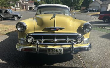Chevrolet-Bel-air-1953-SungoldIndia-Ivory-Yellow-Beige-Vinal-15