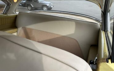 Chevrolet-Bel-air-1953-SungoldIndia-Ivory-Yellow-Beige-Vinal-6