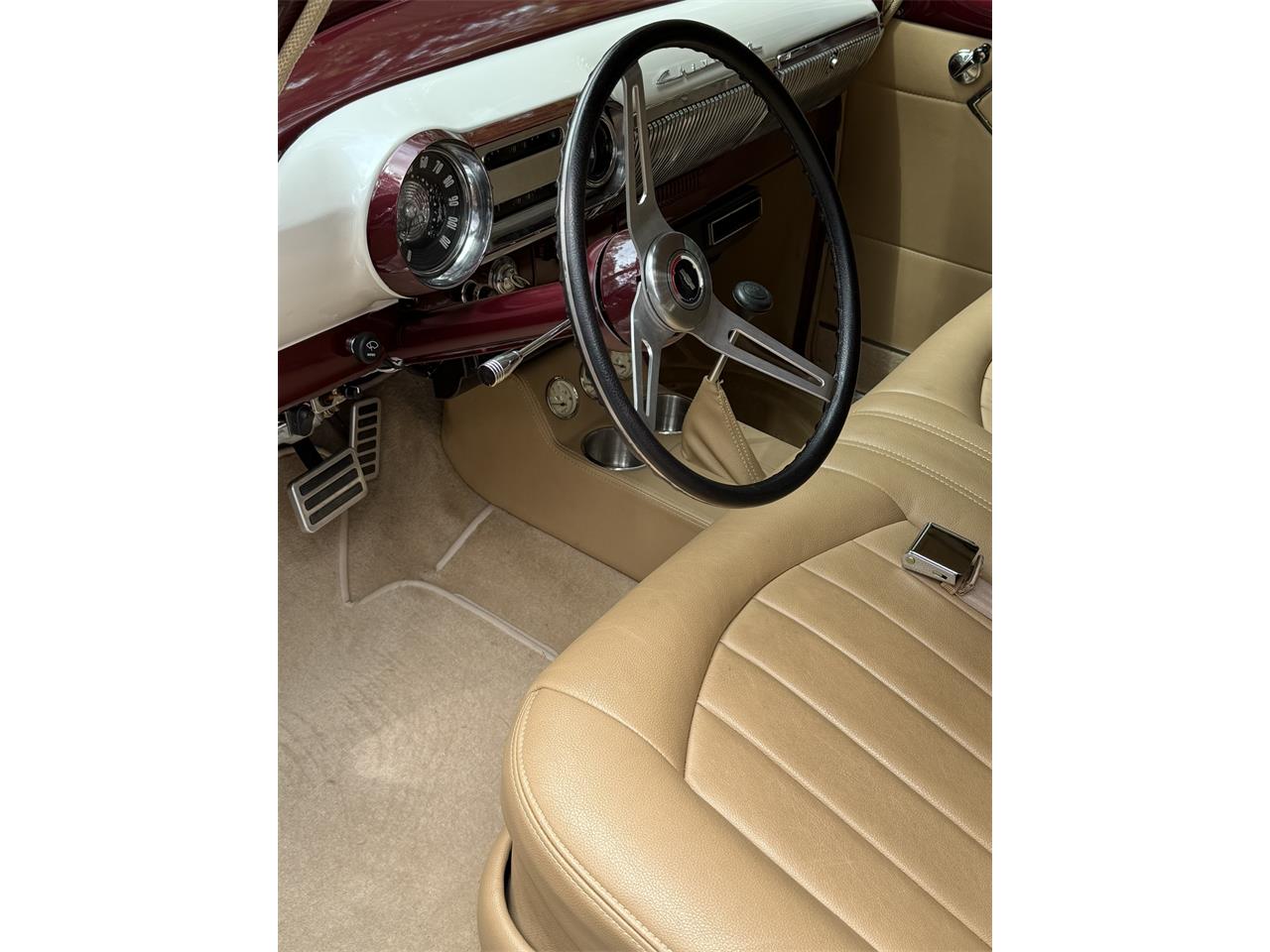 Chevrolet-Bel-air-1954-Dark-Cherry-Pearl-Beige-10