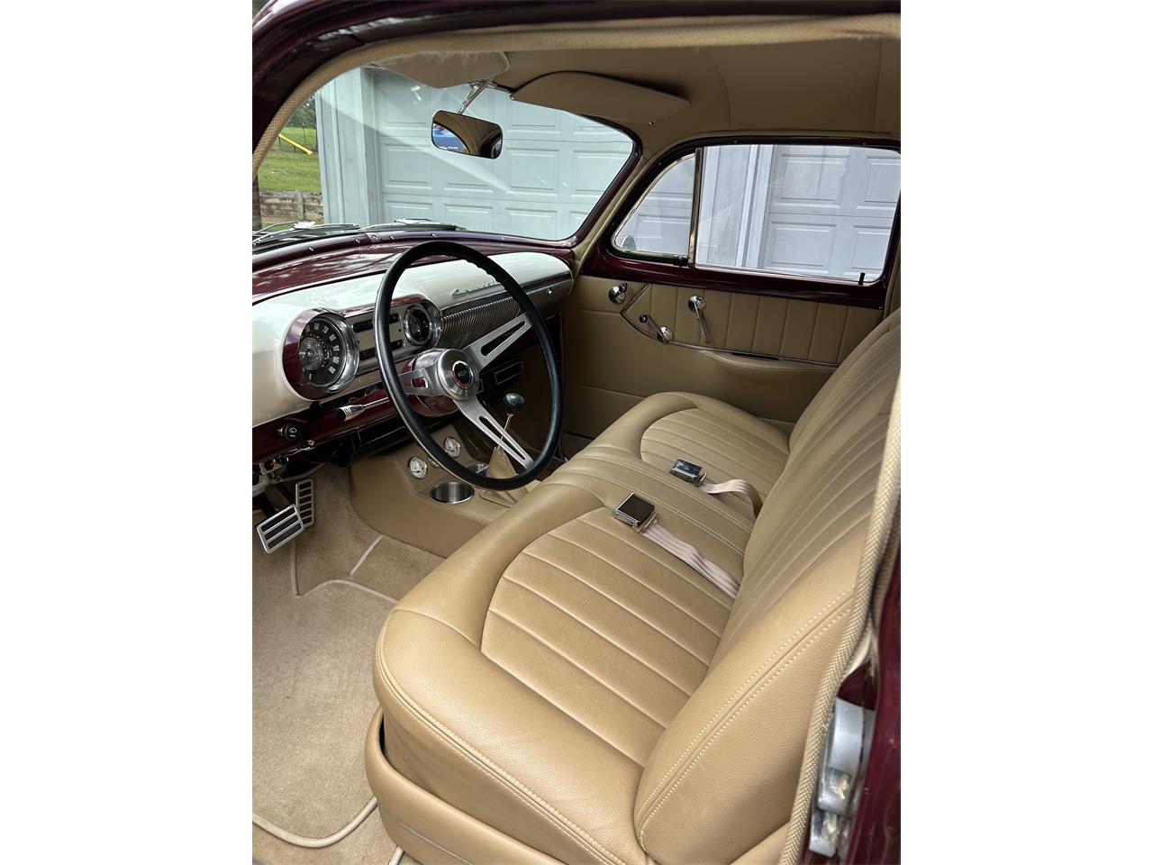 Chevrolet-Bel-air-1954-Dark-Cherry-Pearl-Beige-8