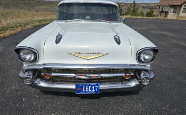 Chevrolet-Bel-air-1954-Pearl-White-Red-6