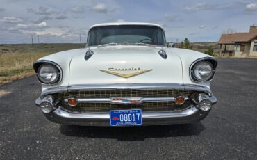 Chevrolet-Bel-air-1954-Pearl-White-Red-7