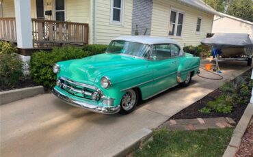 Chevrolet-Bel-air-1954-Winter-Mint-Green-White-1