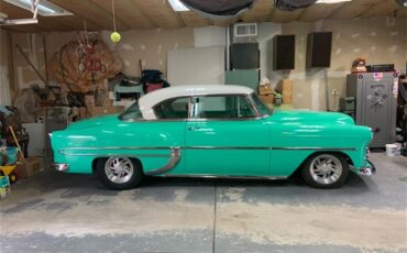 Chevrolet-Bel-air-1954-Winter-Mint-Green-White-4