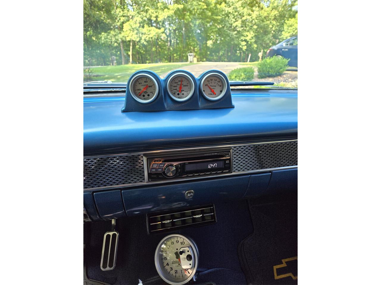 Chevrolet-Bel-air-1955-Blue-wBlue-Flames-Gray-with-Blue-Trim-10