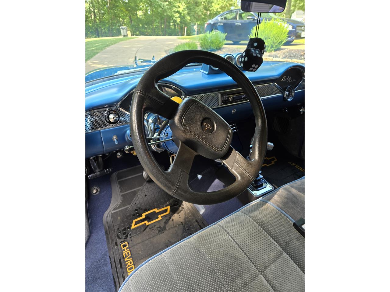 Chevrolet-Bel-air-1955-Blue-wBlue-Flames-Gray-with-Blue-Trim-6