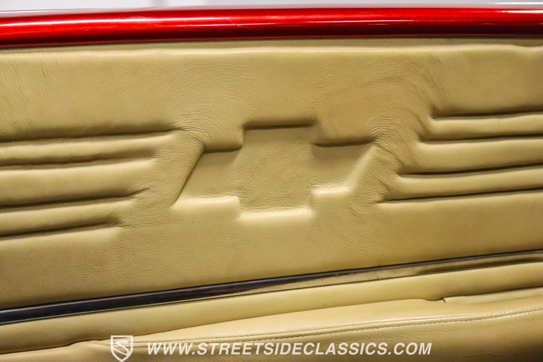 Chevrolet-Bel-air-1955-Candy-Apple-Red-Meta-Tan-41