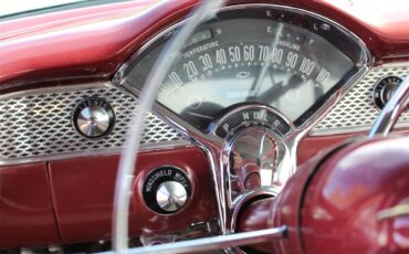 Chevrolet-Bel-air-1955-Dusk-Rose-India-Ivo-Gray-and-maroon-4