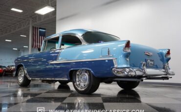Chevrolet-Bel-air-1955-Glacier-Blue-Light-Blue-20