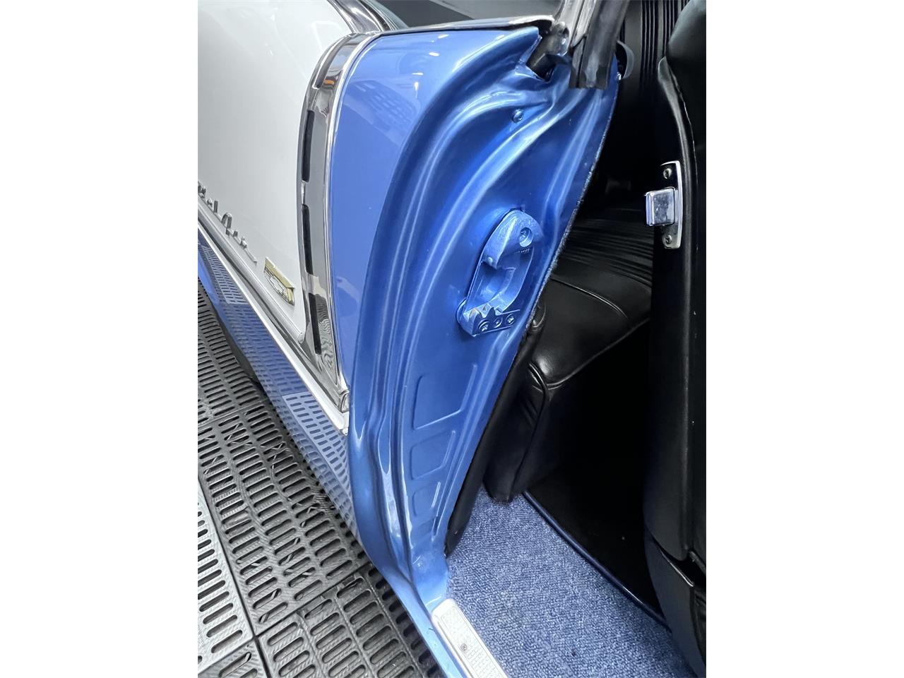 Chevrolet-Bel-air-1955-SKY-BLUE-PEAL-WHITE-SKY-BLUE-36