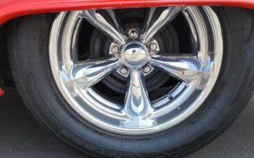 Chevrolet-Bel-air-1955-redorange-amp-white-Similar-29