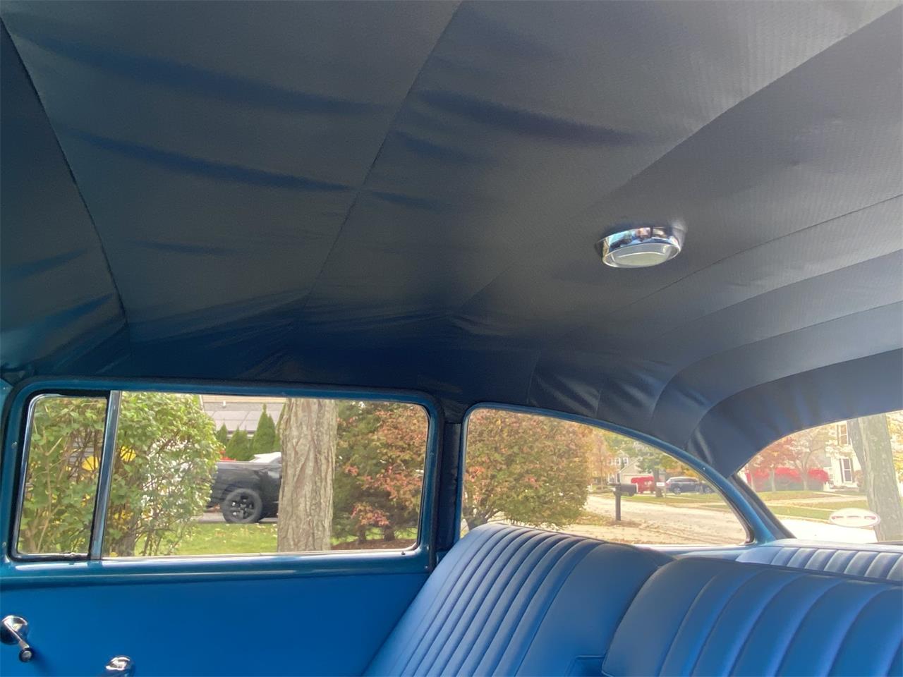 Chevrolet-Bel-air-1956-Blue-amp-White-Blue-11