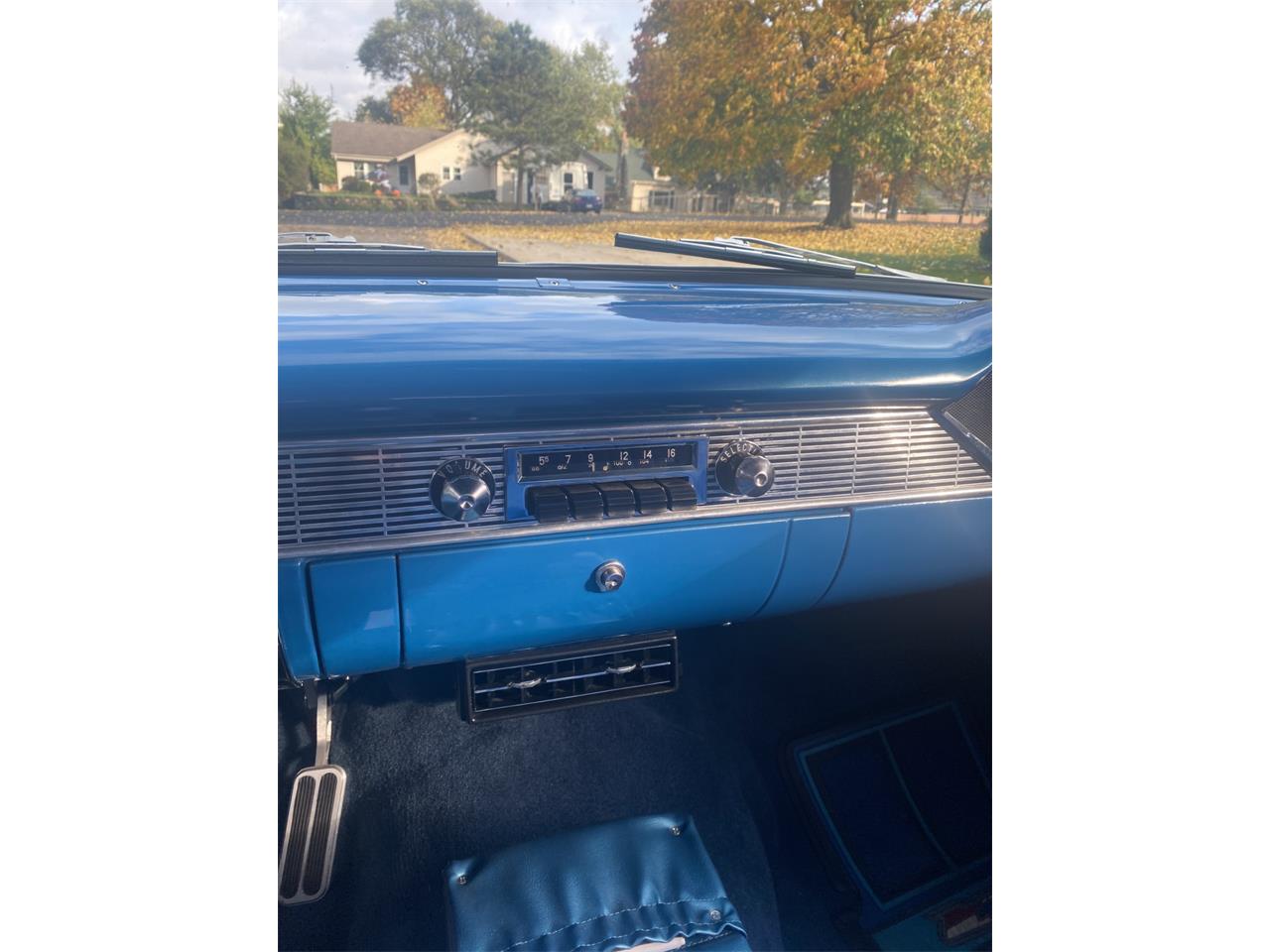 Chevrolet-Bel-air-1956-Blue-amp-White-Blue-12
