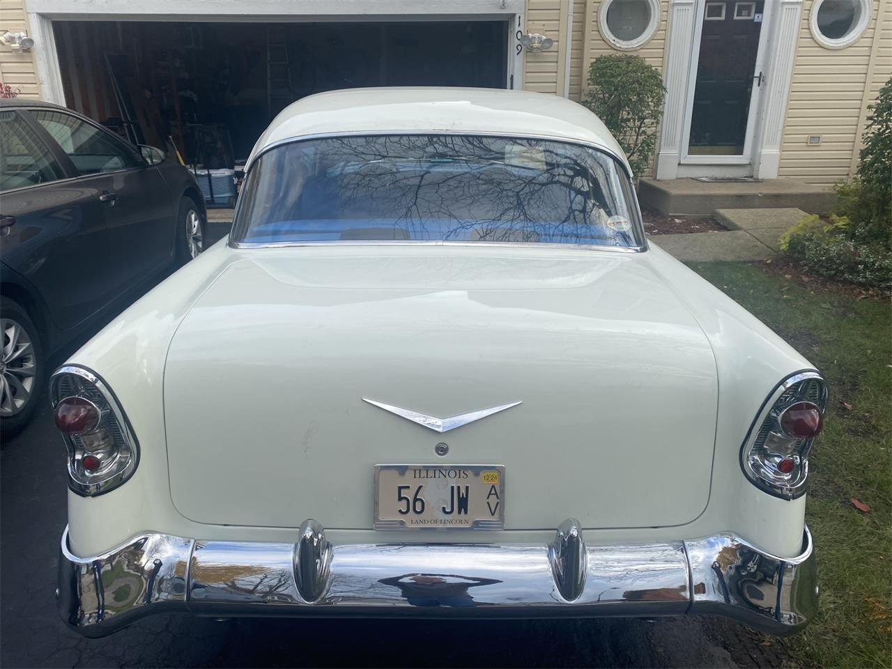 Chevrolet-Bel-air-1956-Blue-amp-White-Blue-2