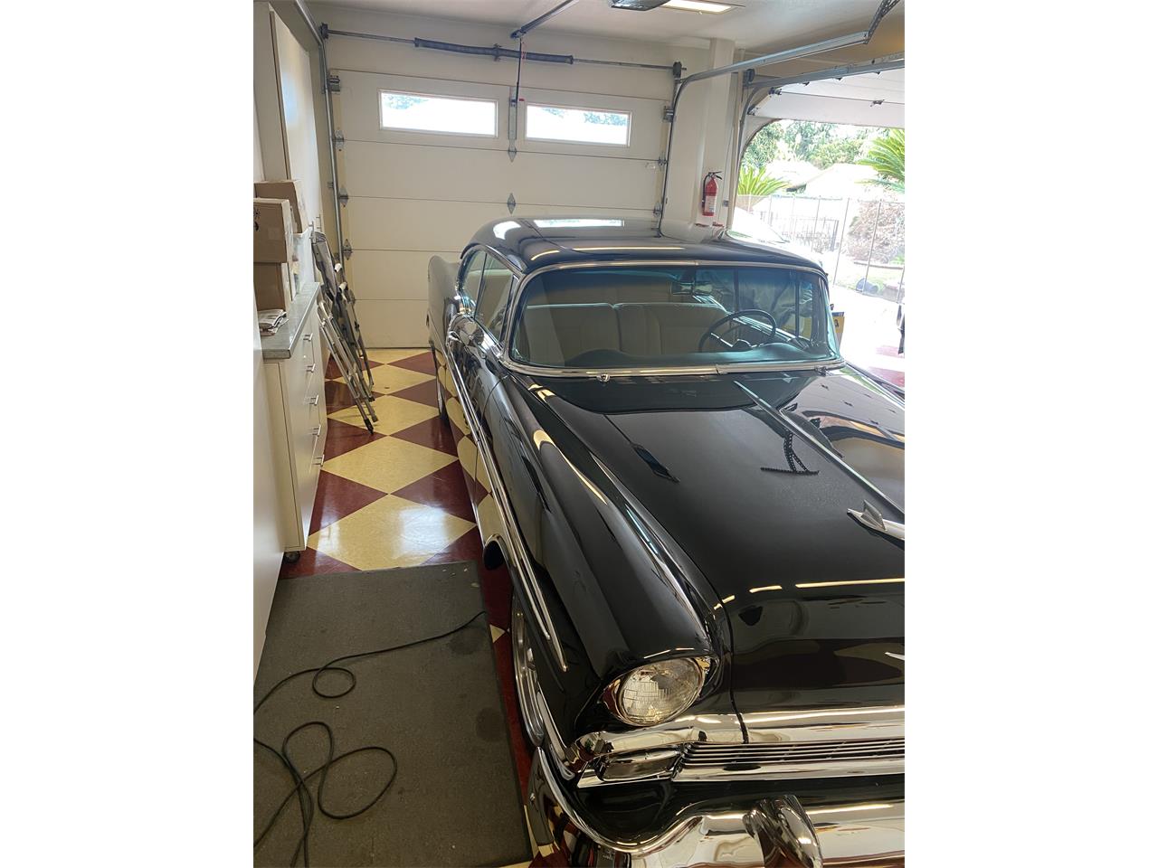 Chevrolet-Bel-air-1956-Dark-blue-Tan-2