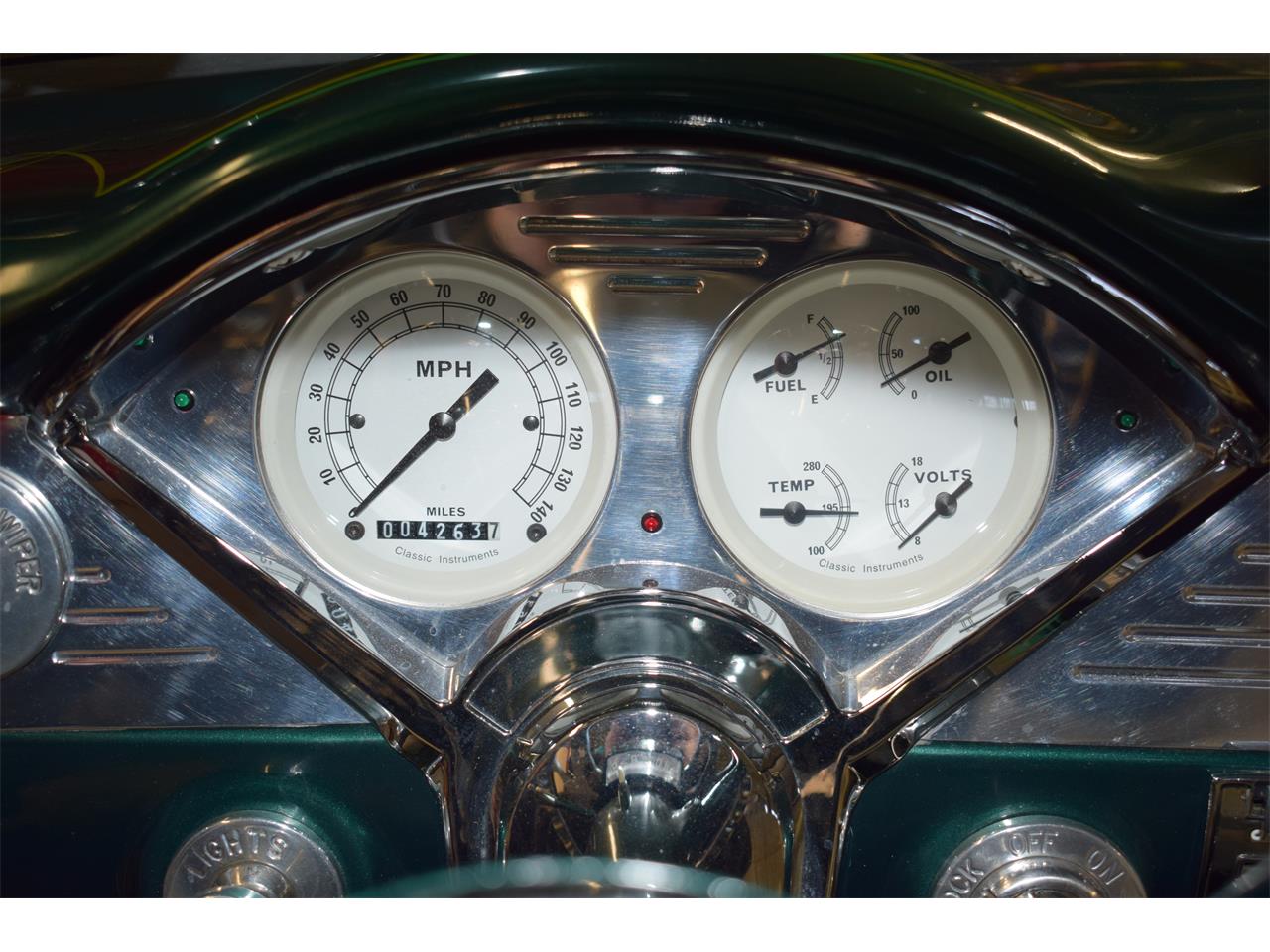 Chevrolet-Bel-air-1956-Forest-GreenSilver-WhiteGreen-29