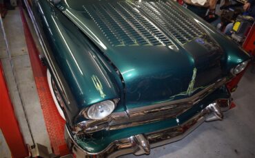 Chevrolet-Bel-air-1956-Forest-GreenSilver-WhiteGreen-37